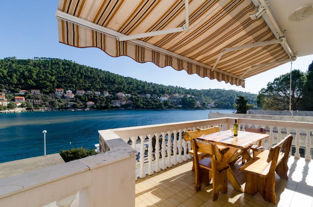Apartments Kuzma Smokvica  Pokoj fotografie